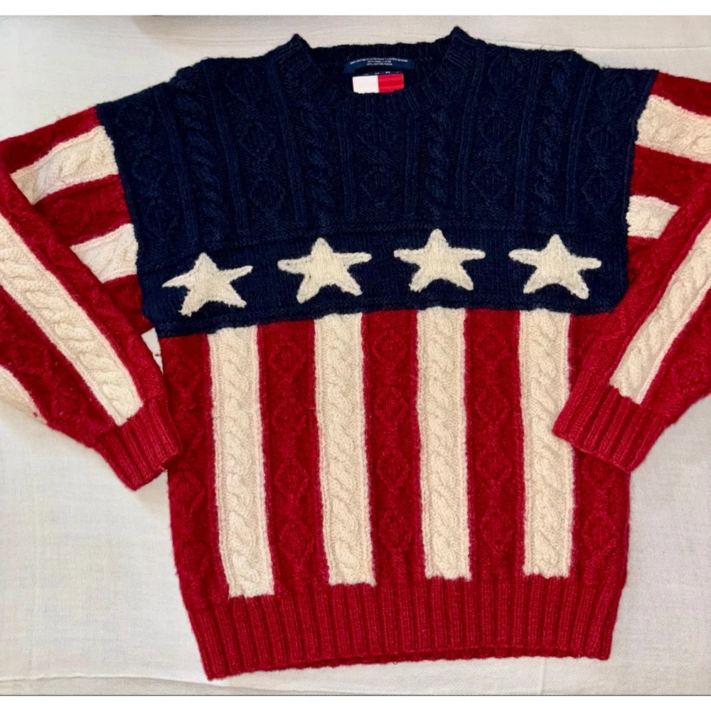 Tommy Hilfiger RARE Vintage 90’s Thick Wool Cable Knit America Flag Sweater sz M